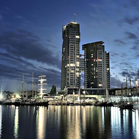 Apartamenty Sea Towers Gdynia Exterior photo