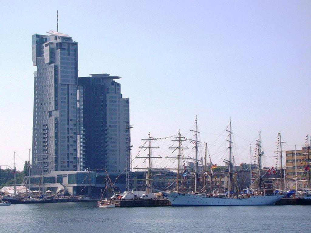 Apartamenty Sea Towers Gdynia Exterior photo