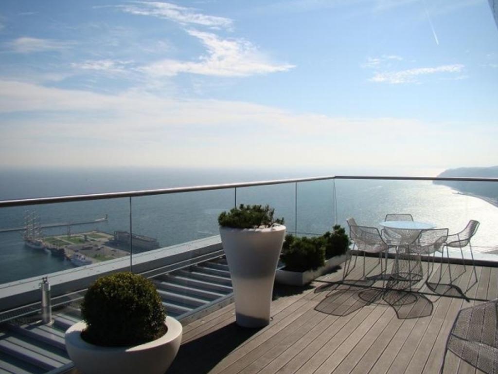 Apartamenty Sea Towers Gdynia Exterior photo